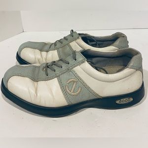 Gray white leather women’s saddle ECCO golf shoes Size 37 Size 6/6.5